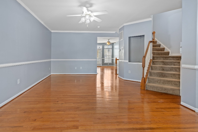 Building Photo - 5061 Cameo Terrace