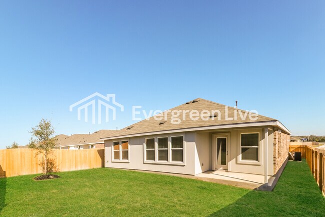 Building Photo - 1105 Nesting Bird Dr