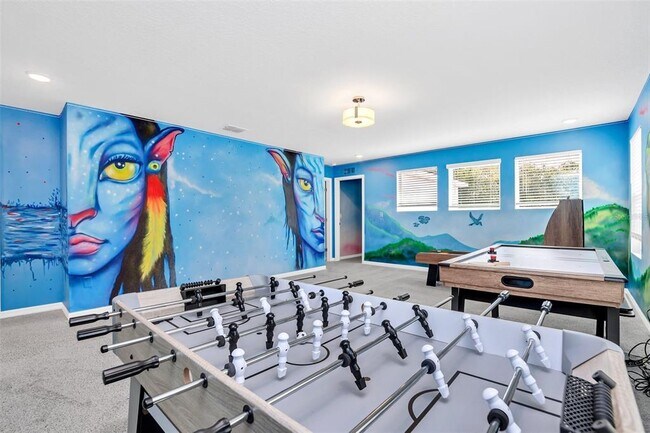 Building Photo - 1919 Tropical Palms Cir