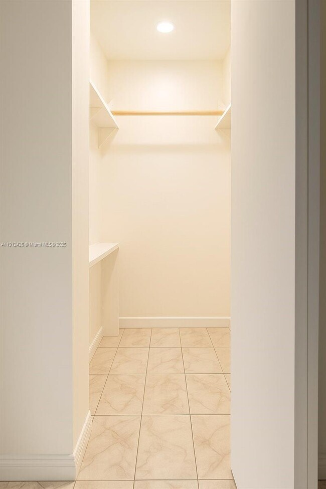 Building Photo - 11905 NE 2nd Ave