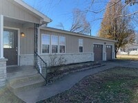 Building Photo - WILLARD 3 Bedroom 2 Bath + Bonus Room