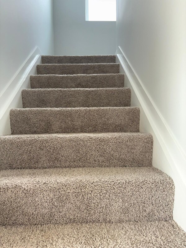 Building Photo - 7055 Blackmer Ridge Blvd