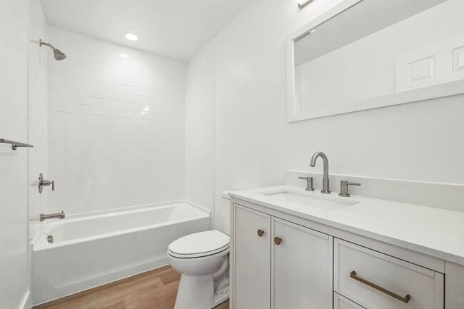 Building Photo - 1 Higgins St