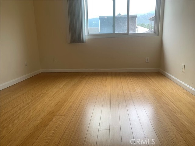 Building Photo - 3220 Altura Ave