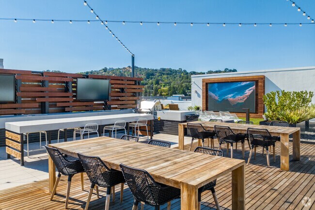 Rooftop Deck - Waymark