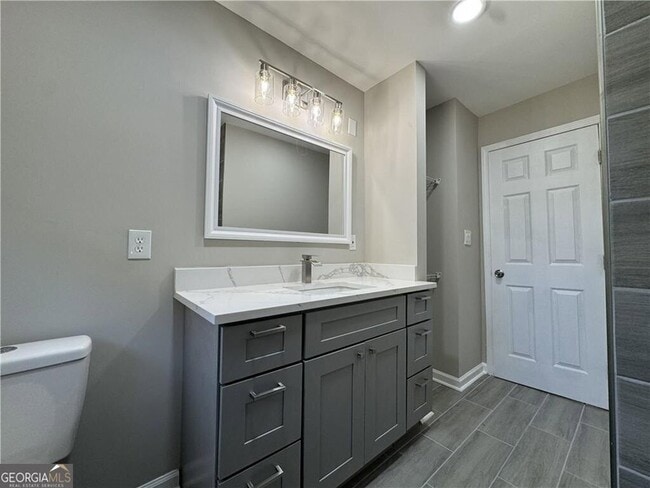 Building Photo - 3489 Creighton Rd SW