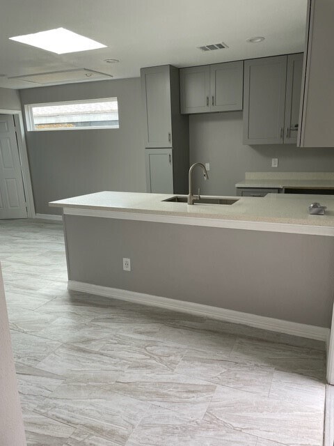 Building Photo - 336 Van Molan St