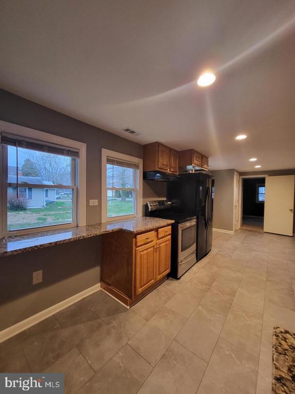 Building Photo - 811 Chester River Dr