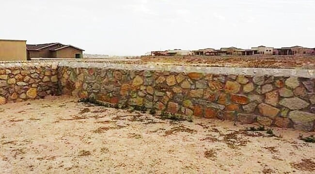 Building Photo - 5914 Speyside Dr