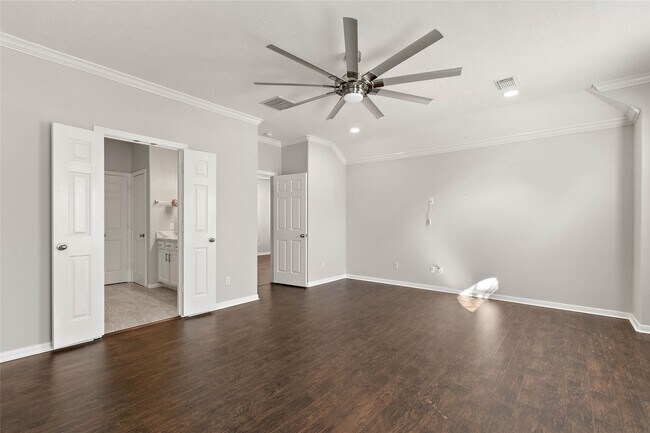 Building Photo - 139 Ledgestone Pl