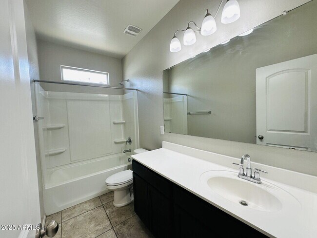Building Photo - 3066 N Lainey Ln