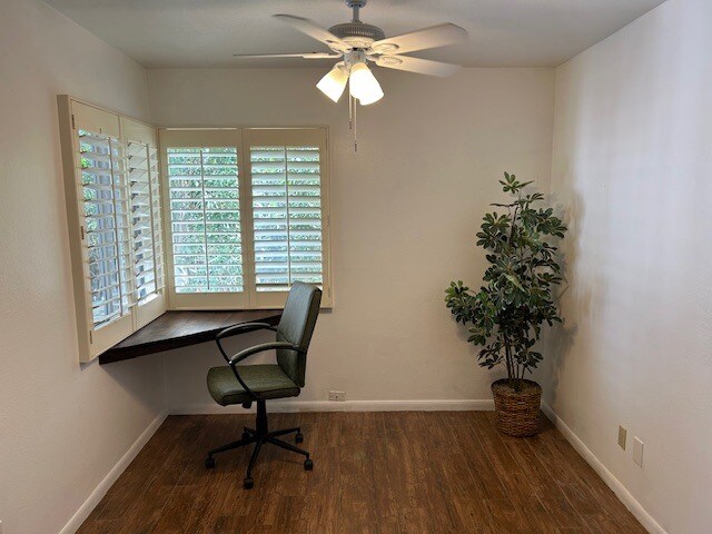 Building Photo - 100 N Lazy Fox Dr