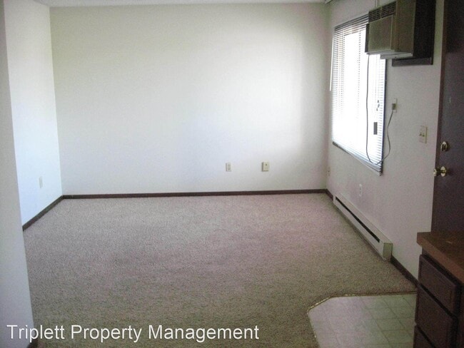 Building Photo - 133 Beedle Dr