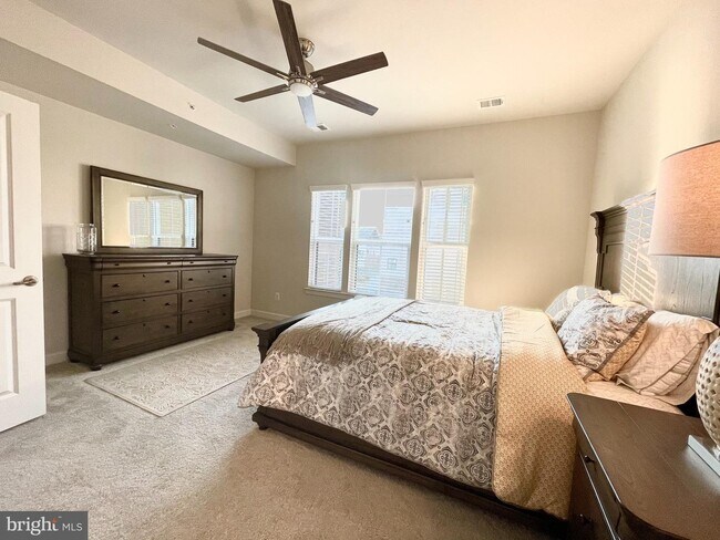 Building Photo - 22178 Maple Tree Ter