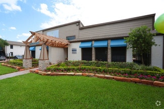 Building Photo - Pointe at Steeplechase