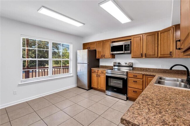 Building Photo - 2916 Jean Lafitte Pkwy