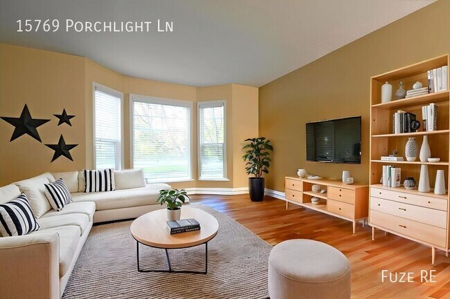 Primary Photo - 15769 Porchlight Ln