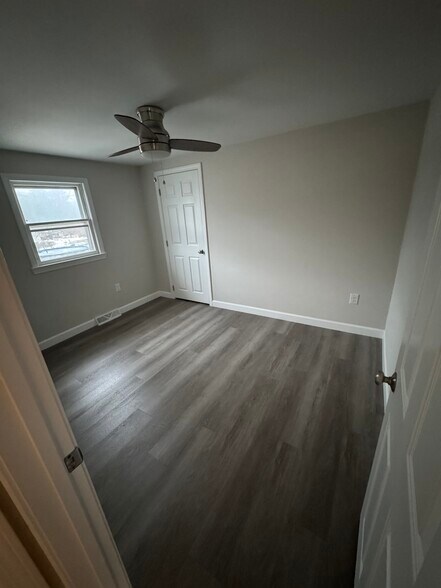 Bedroom 1 - 45 Belknap Rd