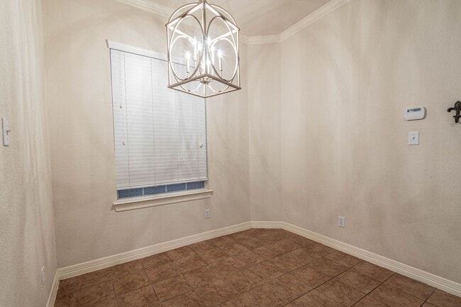 Building Photo - 10623 Wallingford Pl