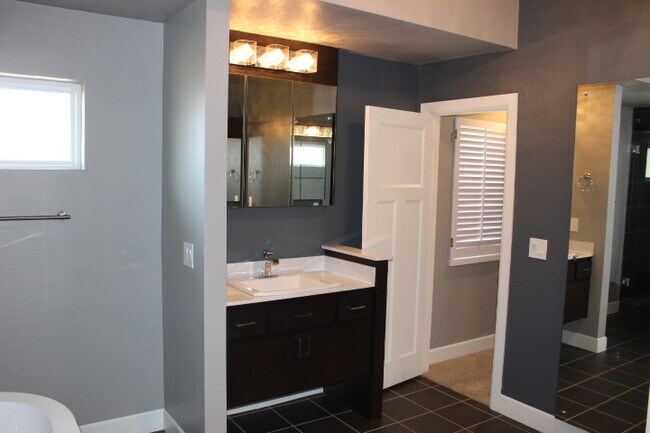 Building Photo - 16808 Kierland Ct