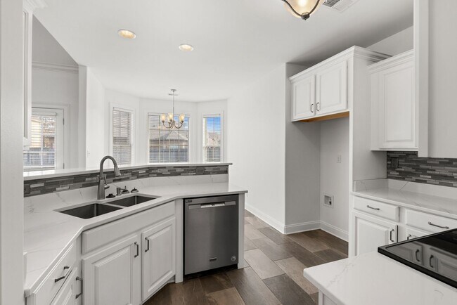 Building Photo - Completely Renovated 4bd/2ba in Olive Branch