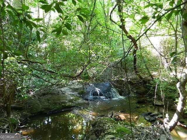 Building Photo - 220 Tuscarora Trail