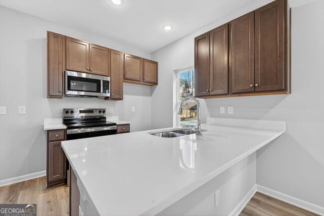 Building Photo - New Construction open concept, 3 bedroom home in Lagrange! Must see!