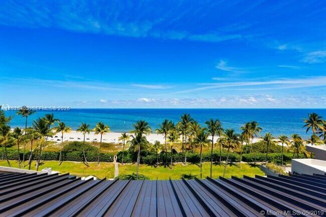 Building Photo - 201 Crandon Blvd