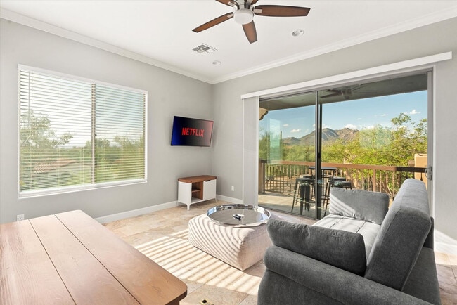 Building Photo - 6708 E Calle de Las Estrellas Rd