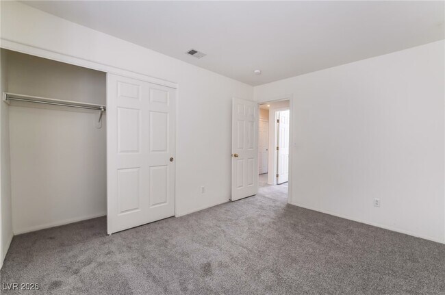 Building Photo - 2004 Diamond Brook Ct