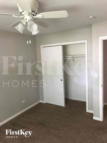 Building Photo - 2S383 Riverside Ave