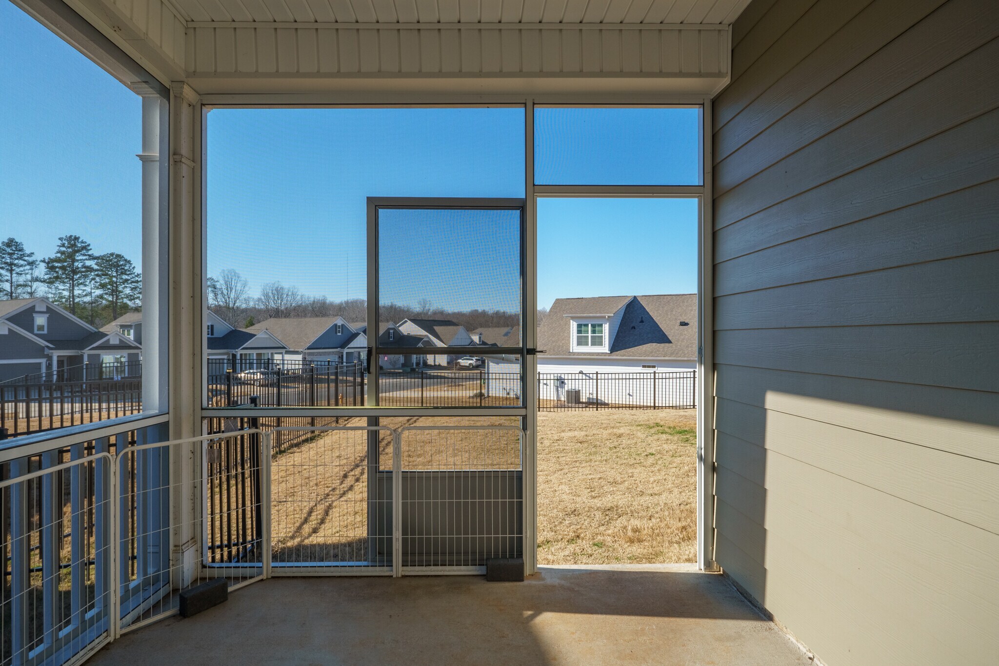 Building Photo - 758 Latrobe Dr