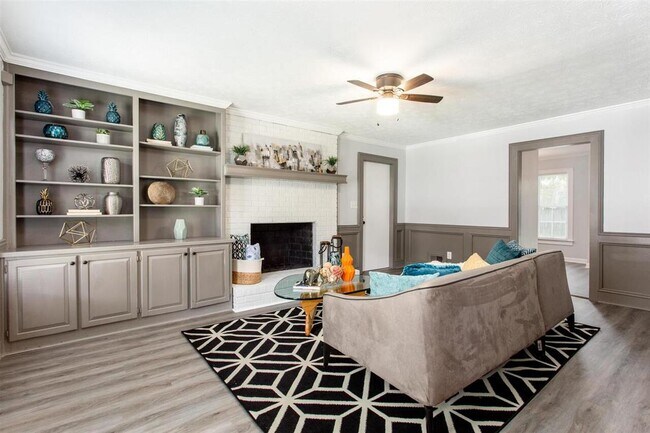 Building Photo - 5735 Manassas Run