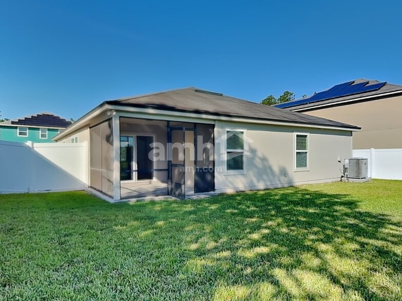 Building Photo - 1045 Bains Lake Dr