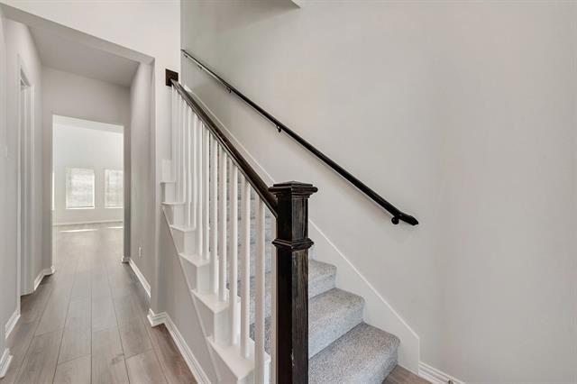 Building Photo - 4221 Willow Pond Dr