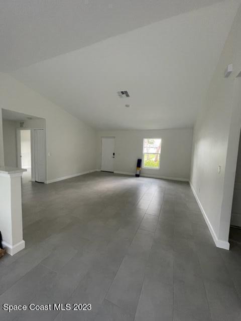 Building Photo - 835 Kenilworth Ct
