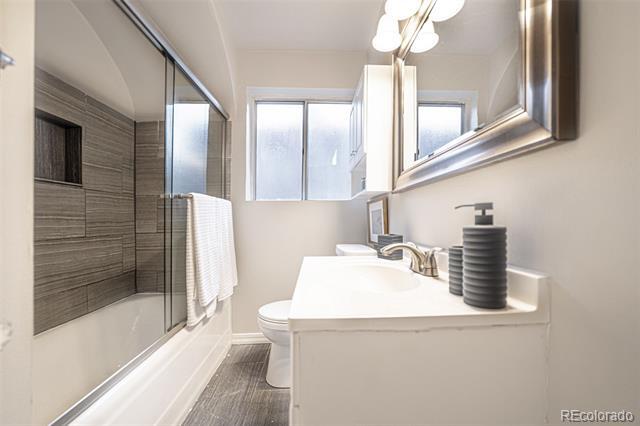 Building Photo - 1245 Dahlia St