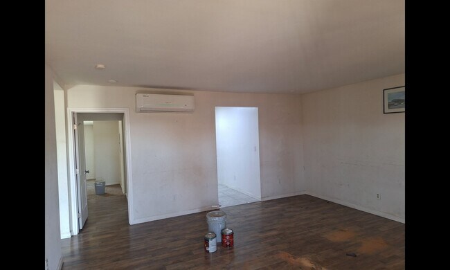 Building Photo - 1280 33rd St