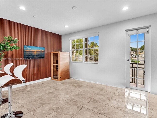 Building Photo - 476 SW 147th Ave
