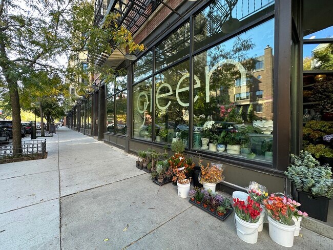 Building Photo - 1707 N Crilly Ct