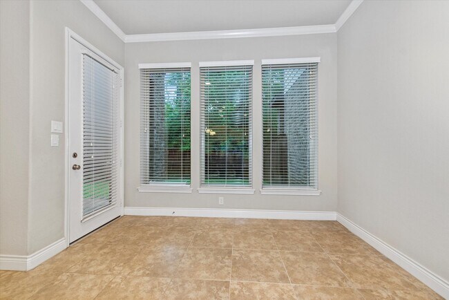 Building Photo - 51 Daffodil Meadow Pl