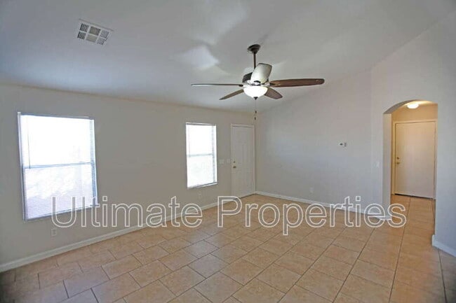 Building Photo - 23774 W Desert Bloom St