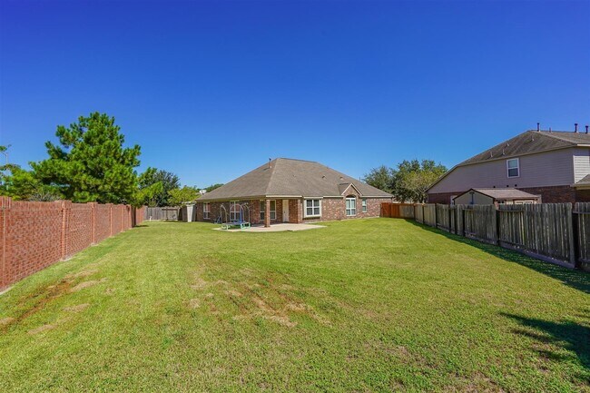 Building Photo - 18823 Elm Square Ct