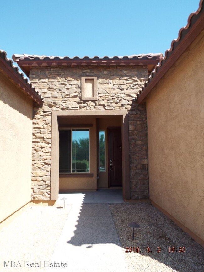 Building Photo - 3 br, 2 bath House - 5714 E Jake Hvn