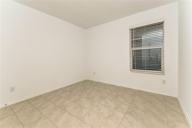 Building Photo - 5920 Timber Pt Dr