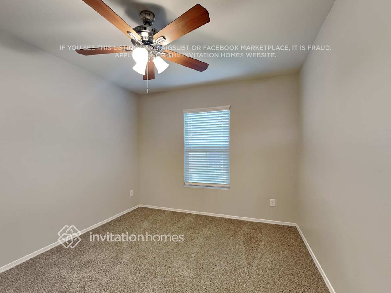 Building Photo - 16436 W La Ventilla Way