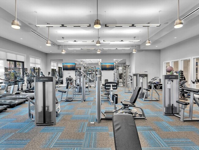 Building Photo - 8928 Bastille Cir E