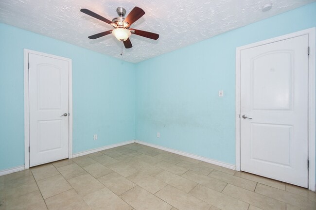 Building Photo - 13106 Bamboo Forest Trail