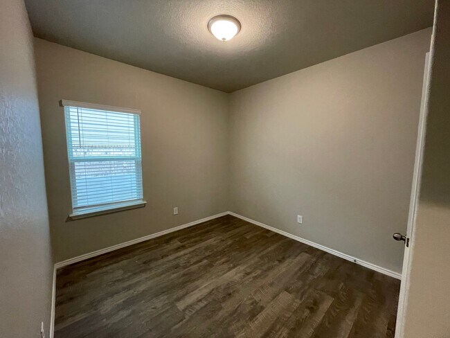 Building Photo - 13026 Candace Wy