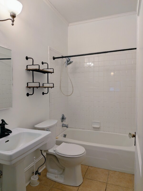 Building Photo - 401 S Franklin Dr